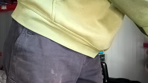 Italian men online show from November 2025 07:50:01 AM