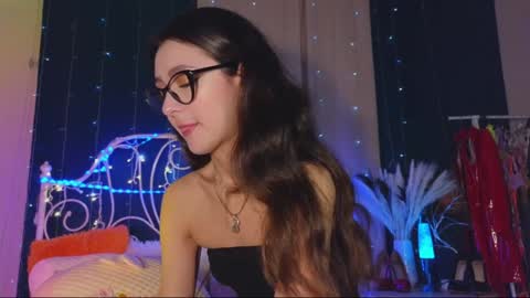 Tiffany online show from January 2025 01:48:01 AM