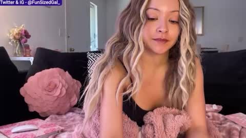 Alice D online show from March 2025 11:00:02 PM