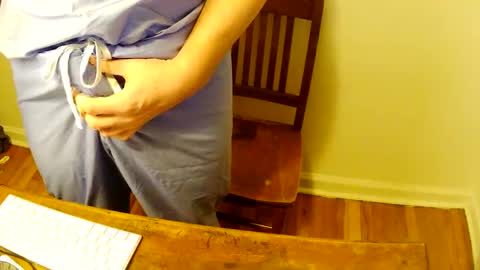 funstr8guy909 online show from October 2025 11:35:02 PM