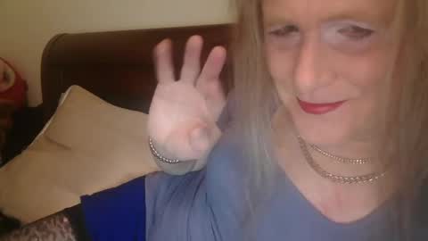 Jessie Love online show from February 2025 10:49:02 AM
