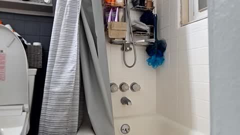 FUCK HUNTERS online show from April 2026 04:01:01 AM