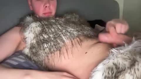 furlover912 online show from April 2026 02:37:02 PM