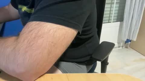 fuzitzu2 online show from November 2025 06:51:01 PM