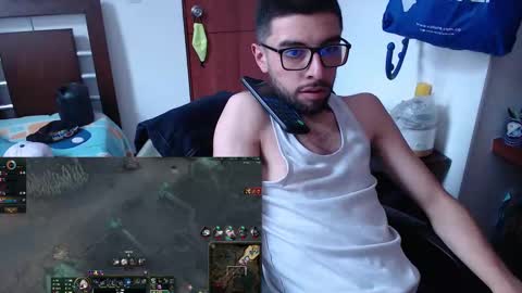 andrew online show from October 2025 08:50:01 PM