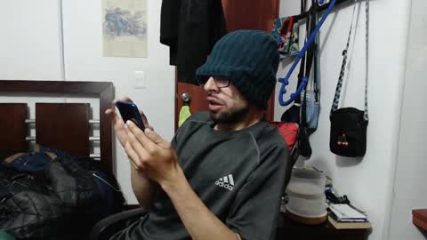 andrew online show from April 2026 06:25:01 AM