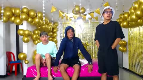 FYOTTY online show from January 2025 04:11:02 PM