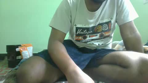 Snapshot of g0lu_ chatting on December 2024 05:23:01 AM Nunnu online show from December 2024 05:23:01 AM