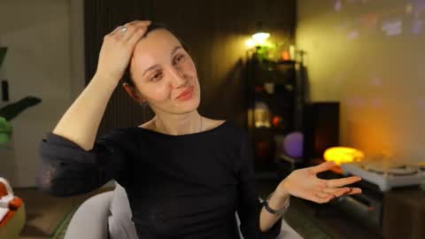 Snapshot of g_ia chatting on November 2025 06:52:01 PM G online show from November 2025 06:52:01 PM