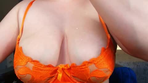 gaaby  online show from November 2025 12:54:01 AM