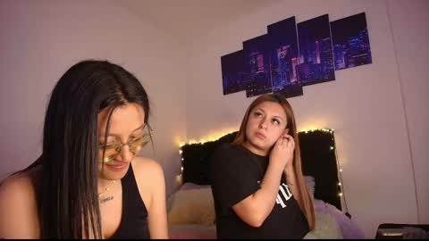 Snapshot of gabbie_kook chatting on February 2025 03:59:02 AM gabbie_kook online show from February 2025 03:59:02 AM