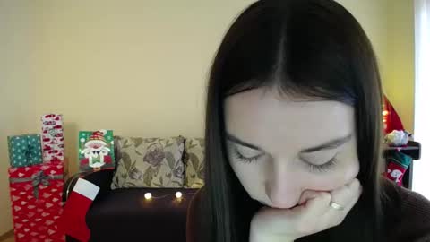 Jaklin online show from December 2024 10:01:02 AM