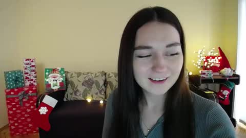 Jaklin online show from December 2024 09:04:01 AM