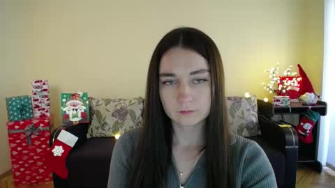 Jaklin online show from December 2024 12:07:02 PM