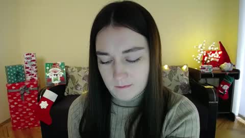 Jaklin online show from December 2024 12:38:02 PM