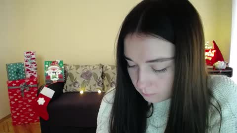 Jaklin online show from December 2024 10:01:02 AM