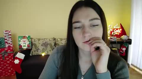 Jaklin online show from January 2025 12:19:01 PM