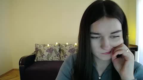 Jaklin online show from January 2025 12:29:02 PM