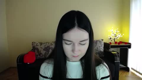 Jaklin online show from April 2026 09:01:02 AM