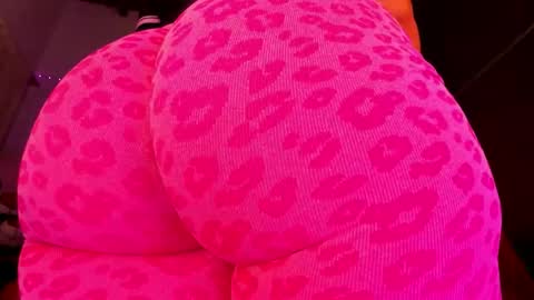 G A B R I E L A   online show from April 2026 04:48:01 AM