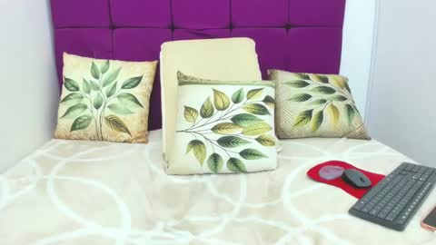 sofia online show from March 2025 11:31:02 PM