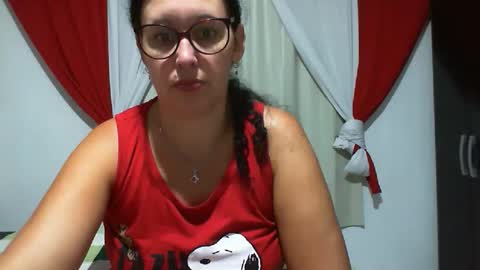 gaby  layla online show from April 2026 11:32:02 PM