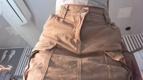 Carolina online show from February 2025 10:28:02 AM