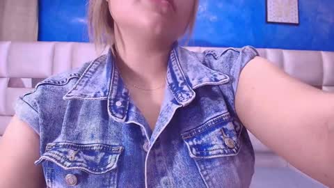 gabriela online show from February 2025 07:13:01 PM