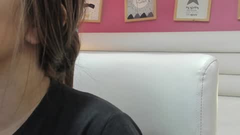 Snapshot of gabriela_salgado chatting on December 2024 10:58:01 AM Gabriela salgado online show from December 2024 10:58:01 AM