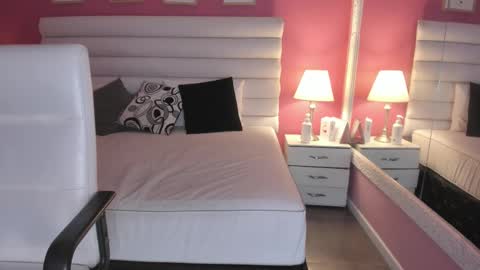 Snapshot of gabriela_salgado chatting on February 2025 05:04:02 PM Gabriela salgado online show from February 2025 05:04:02 PM