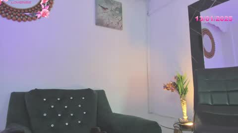 Snapshot of gabrielahot75 chatting on January 2025 04:08:02 PM gabrielahot75 online show from January 2025 04:08:02 PM