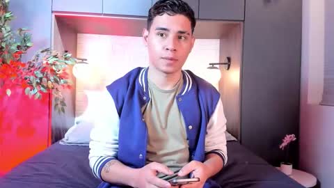 Snapshot of gabriell_ramirez_ chatting on September 2025 04:03:01 AM gabriell_ramirez_ online show from September 2025 04:03:01 AM
