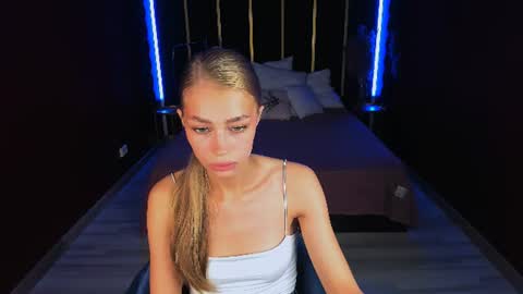 Snapshot of gabriella_williams chatting on July 2026 08:30:02 AM Gabi online show from July 2026 08:30:02 AM