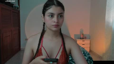 Gabriella online show from April 2026 06:01:01 PM