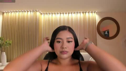Snapshot of gabriellalee_ chatting on May 2026 03:13:02 AM Gabriella Lee online show from May 2026 03:13:02 AM