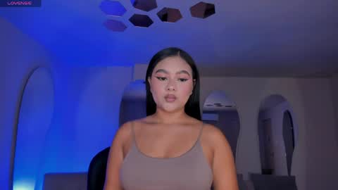 Snapshot of gabriellalee_ chatting on June 2026 03:24:02 AM Gabriella Lee online show from June 2026 03:24:02 AM