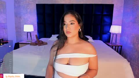 Snapshot of gaby_blaze chatting on February 2025 06:37:02 PM Gaby Blaze online show from February 2025 06:37:02 PM
