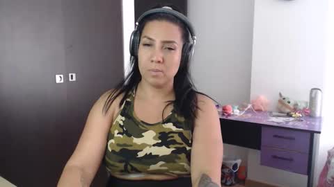 Gaby Blue online show from November 2025 02:39:02 PM