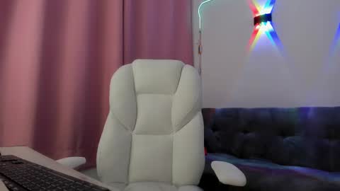 gaby online show from February 2025 06:40:02 AM