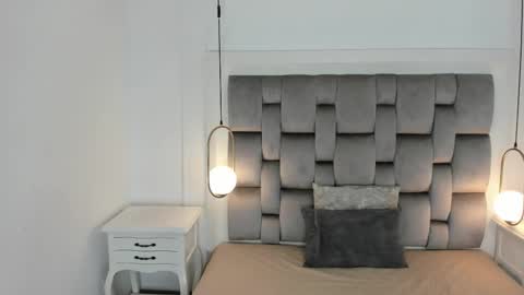 GABRIELA  online show from November 2025 11:32:02 AM