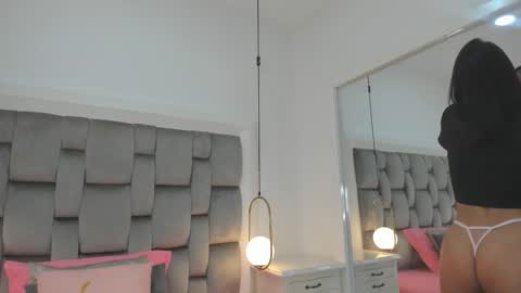 GABRIELA  online show from January 2026 11:36:01 AM