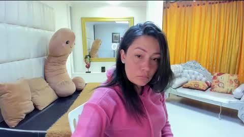 gabriela online show from December 2024 05:19:01 PM