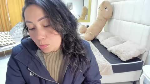 gabriela online show from November 2025 01:22:01 PM