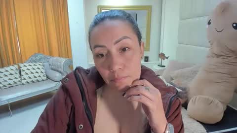 gabriela online show from December 2025 02:26:01 PM