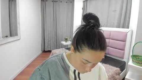 gabriela online show from June 2026 05:11:02 PM