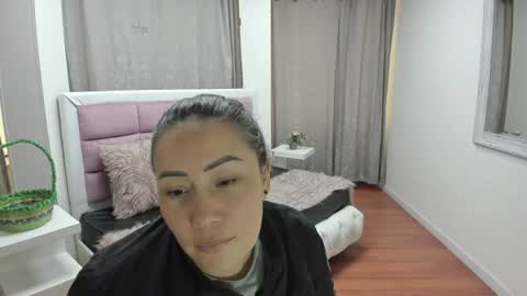 gabriela online show from June 2026 04:33:01 PM