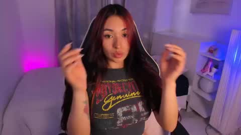 Snapshot of gaby_yummy chatting on May 2026 07:10:01 PM Gabriela online show from May 2026 07:10:01 PM