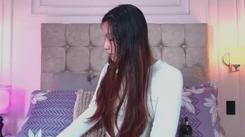 GabyEvans online show from April 2026 12:23:01 PM