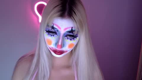 gabygumms online show from April 2026 03:39:01 PM