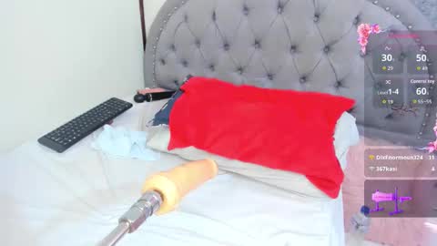 gabylove2021 online show from November 2025 01:54:02 PM